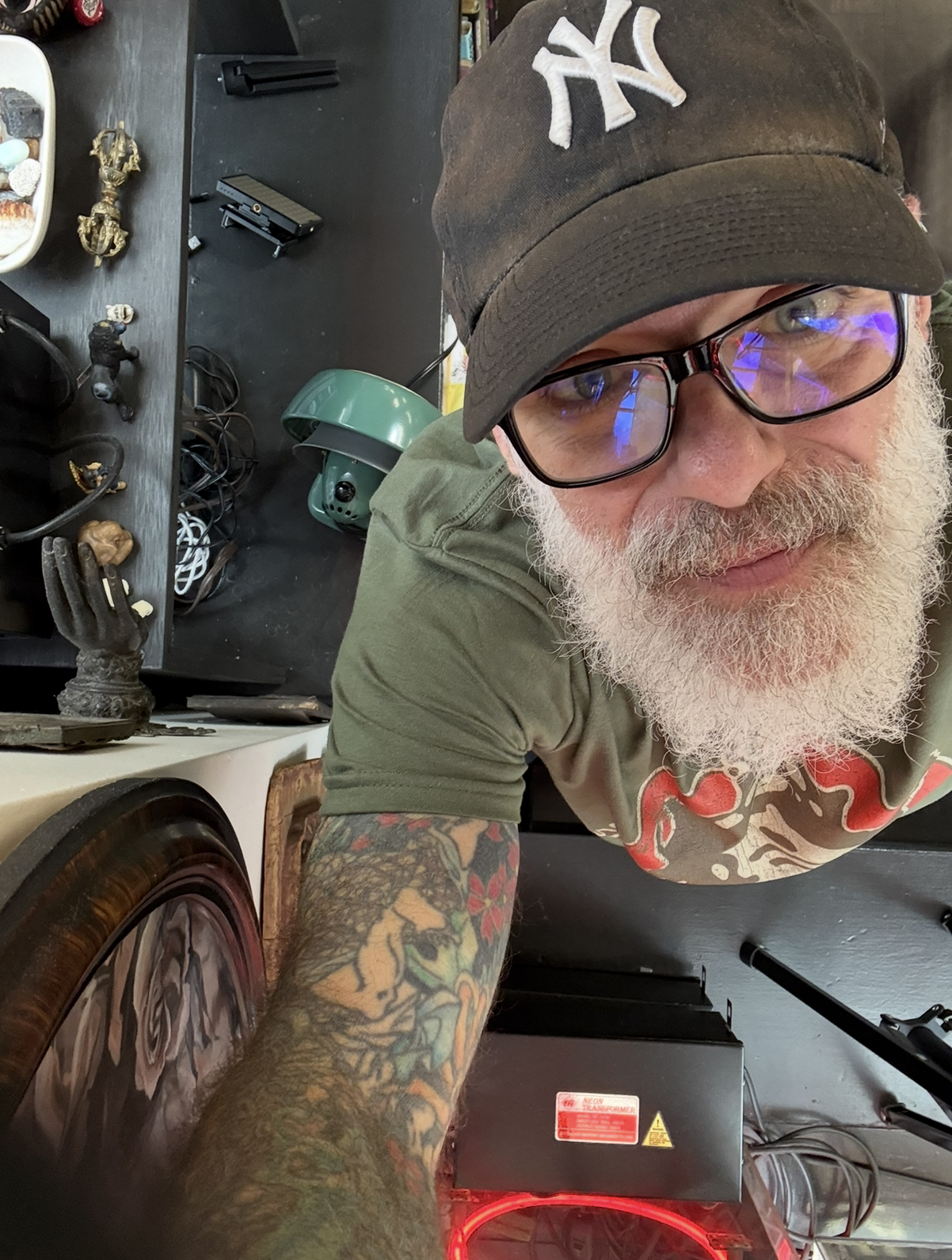 Mike Bellamy custom tattoo artist in Manhattan studio, NYC.